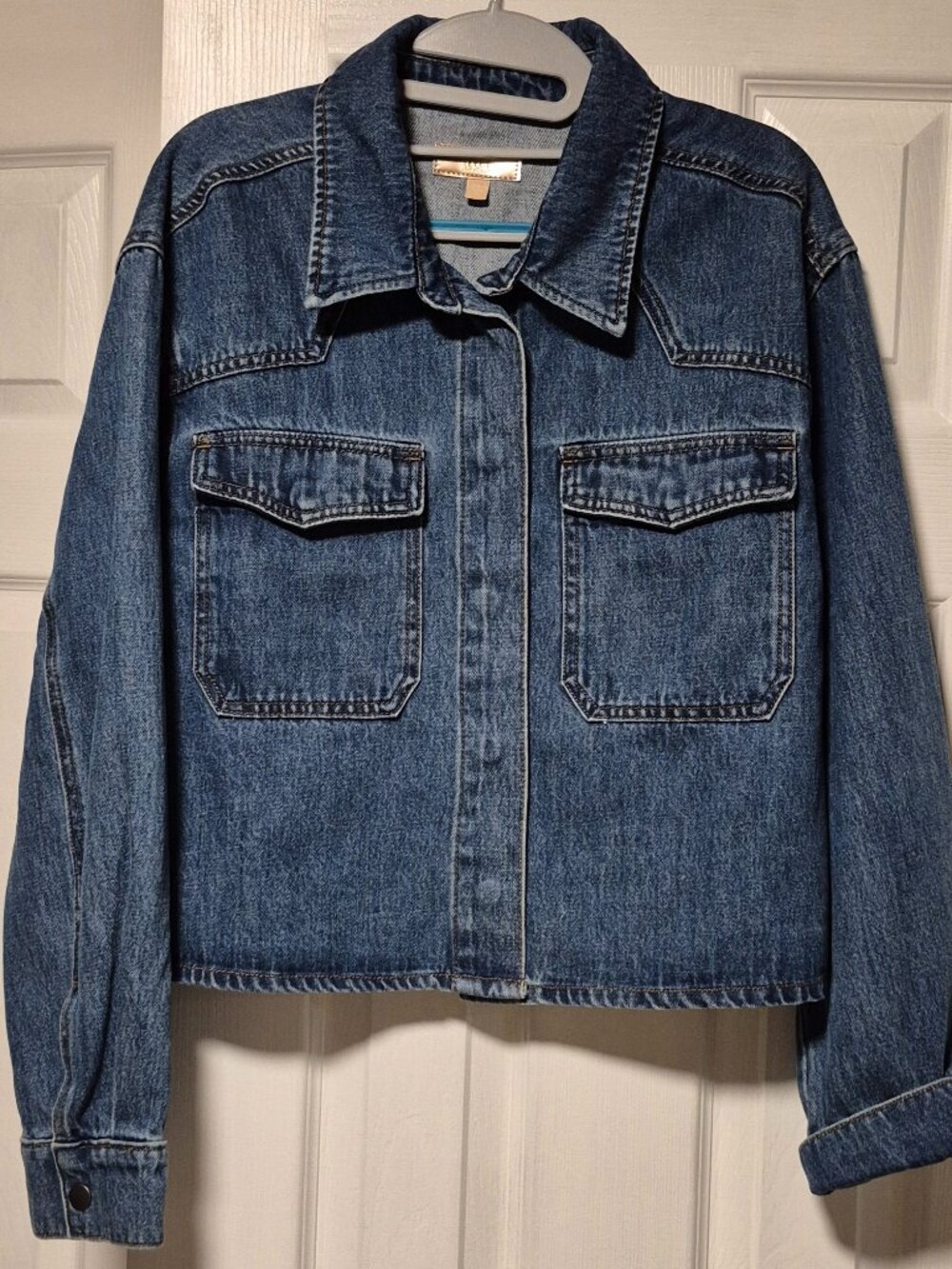 KUT Brand Cropped Denim Jacket.  Size Large   NWOT